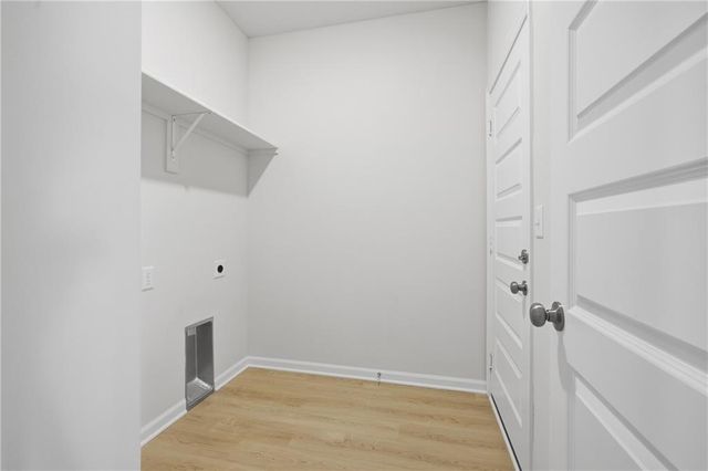 521 SE Nelson Drive, Blue Springs, MO 64014