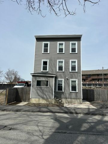 27 North St, Worcester, MA 01605