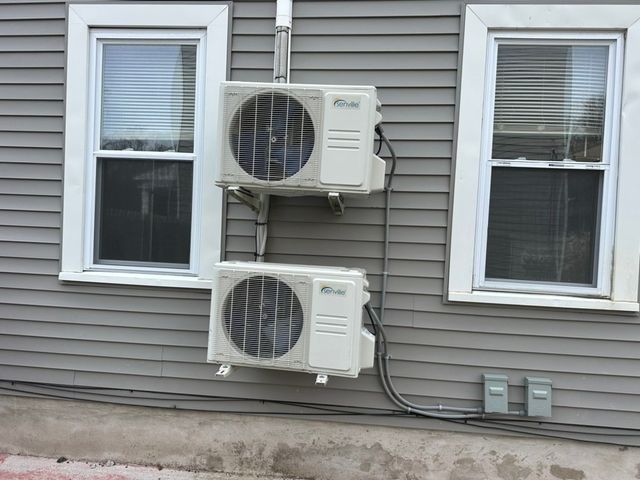 27 North St, Worcester, MA 01605