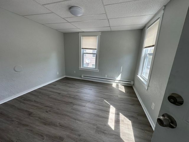 27 North St, Worcester, MA 01605