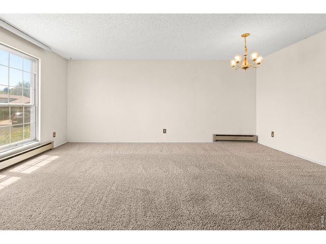 1082 Lilac Ct, Broomfield, CO 80020