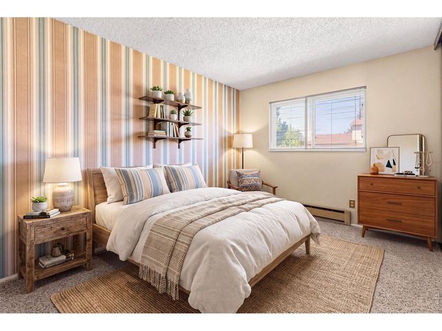 1082 Lilac Ct, Broomfield, CO 80020