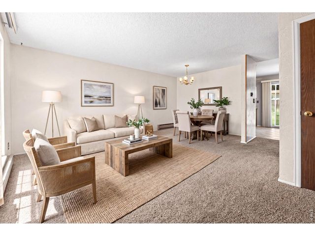 1082 Lilac Ct, Broomfield, CO 80020
