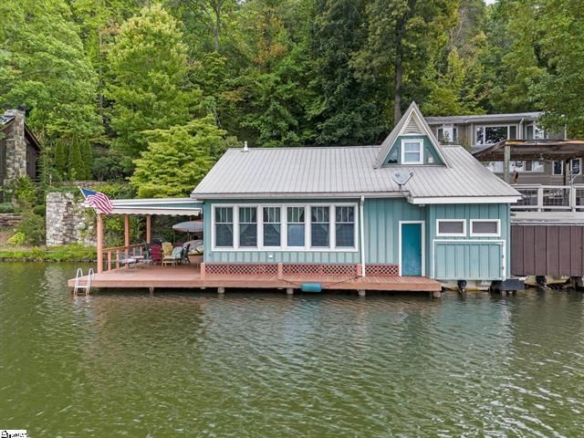 1200 E Lakeshore Drive, Landrum, SC 29356