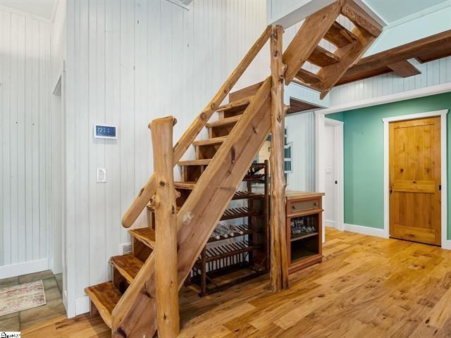 1200 E Lakeshore Drive, Landrum, SC 29356