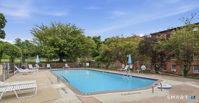222 Williams Street East 214, Glastonbury, CT 06033