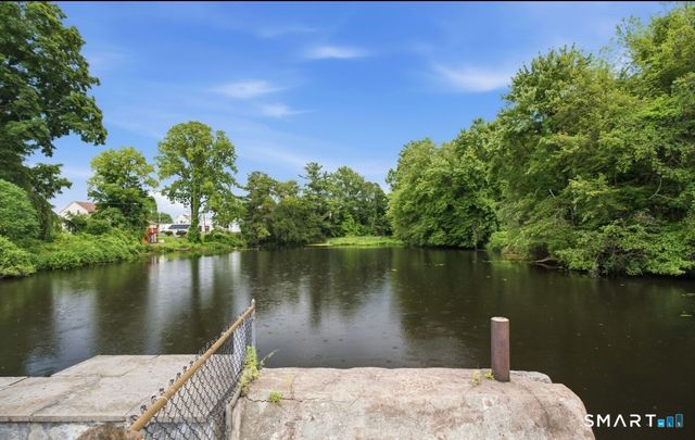 222 Williams Street East 214, Glastonbury, CT 06033