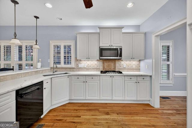 5631 Shamrock Lane, Douglasville, GA 30135