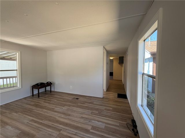 6 Lane One, Coventry, RI 02816