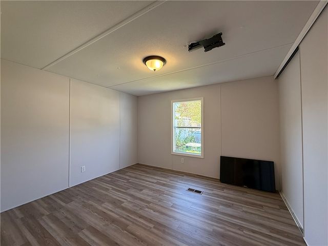 6 Lane One, Coventry, RI 02816