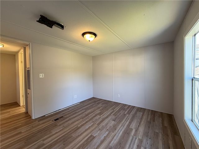 6 Lane One, Coventry, RI 02816