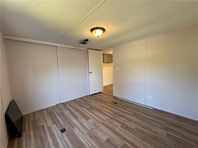 6 Lane One, Coventry, RI 02816