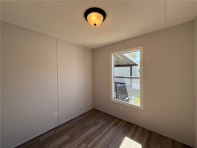 6 Lane One, Coventry, RI 02816