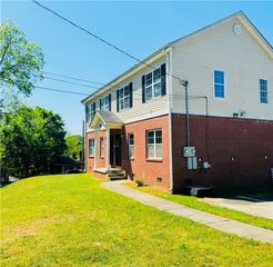 2435 Bellview NW Avenue, Atlanta, GA 30318