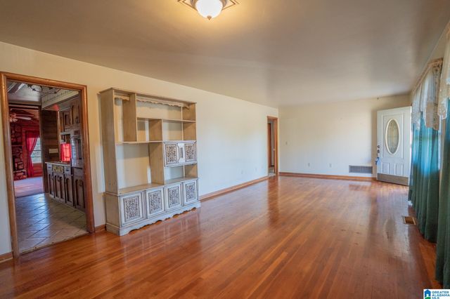 202 BROWN PLACE, Hueytown, AL 35023