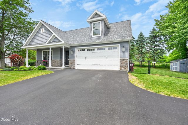 97 Johnson Road, Halfmoon, NY 12118