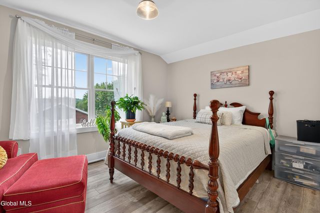 97 Johnson Road, Halfmoon, NY 12118
