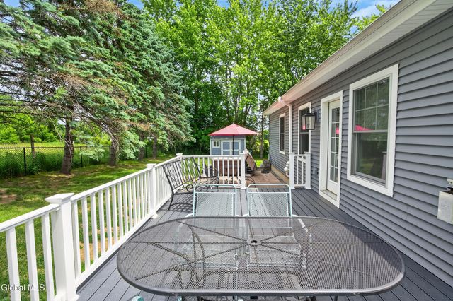 97 Johnson Road, Halfmoon, NY 12118