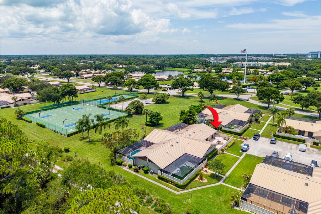 5620 Eagle Lake Drive, Palm Beach Gardens, FL 33418