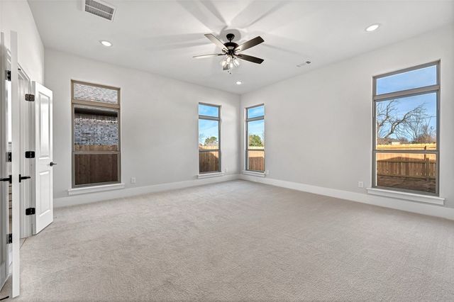 1411 W Brooks Place, Rogers, AR 72758