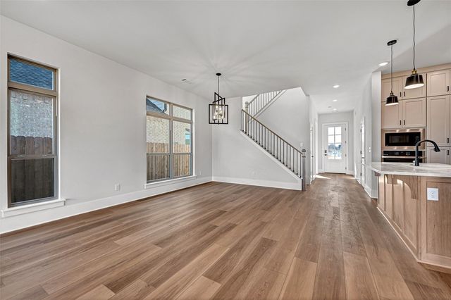 1411 W Brooks Place, Rogers, AR 72758