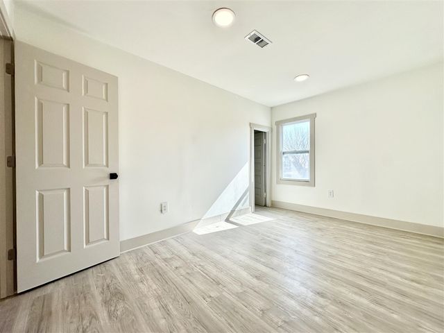 2708 Hooker Street, Detroit, MI 48208