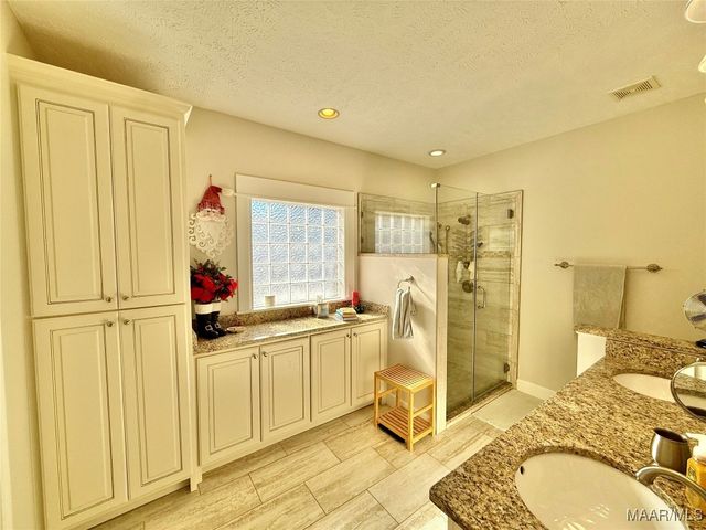 9631 GREYTHORNE Way, Montgomery, AL 36117