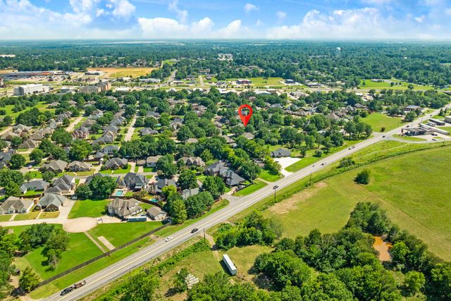 2850 Willow Bend, Paris, TX 75462