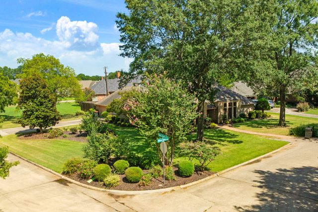 2850 Willow Bend, Paris, TX 75462