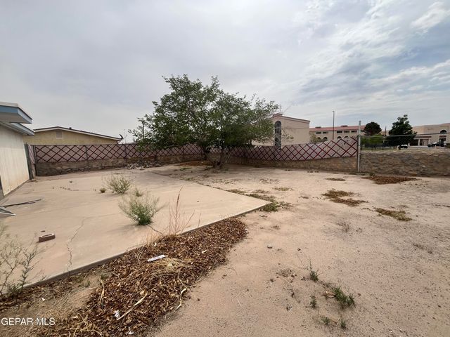962 GERONNE Drive, El Paso, TX 79907