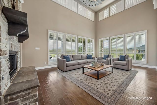 3030 Wincrest Drive, Rockwall, TX 75032