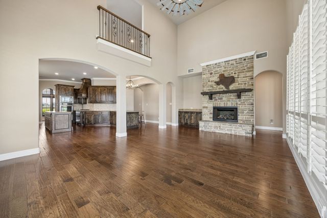 3030 Wincrest Drive, Rockwall, TX 75032