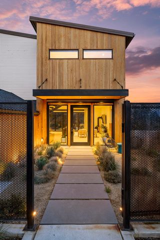 1901 NW 6th Street, Bend, OR 97703