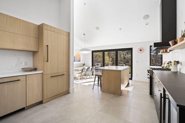 1901 NW 6th Street, Bend, OR 97703