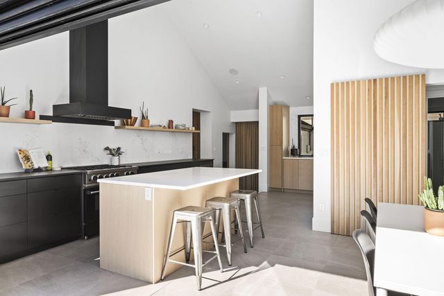 1901 NW 6th Street, Bend, OR 97703