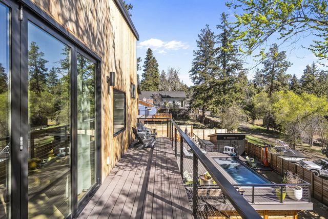 1901 NW 6th Street, Bend, OR 97703