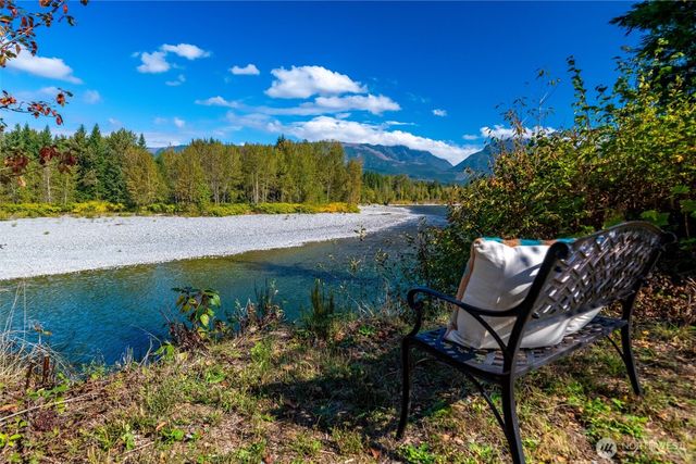 15713 365th Avenue SE, Sultan, WA 98294