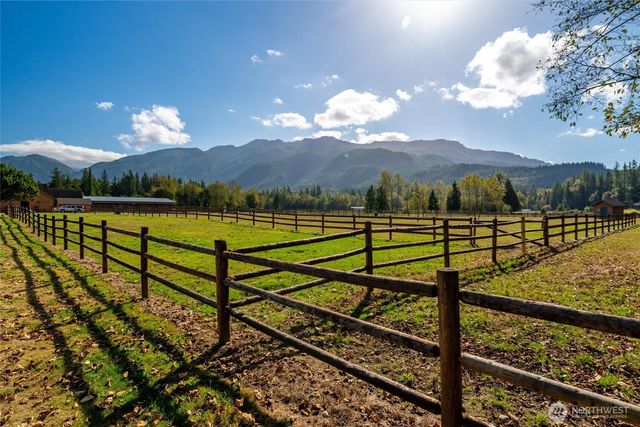 15713 365th Avenue SE, Sultan, WA 98294