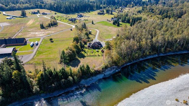 15713 365th Avenue SE, Sultan, WA 98294