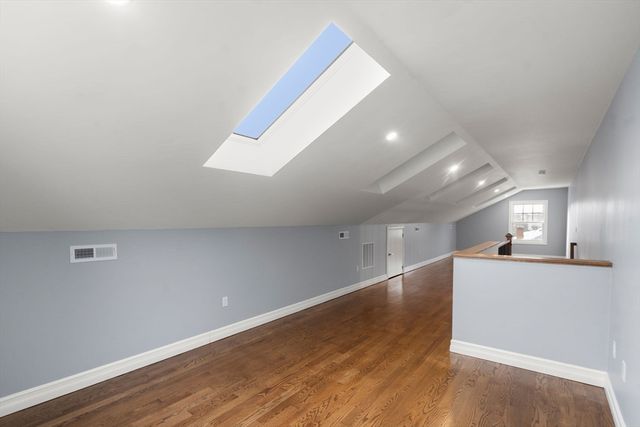 667 Boylston St 667, Newton, MA 02459