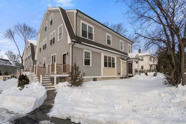 667 Boylston St 667, Newton, MA 02459