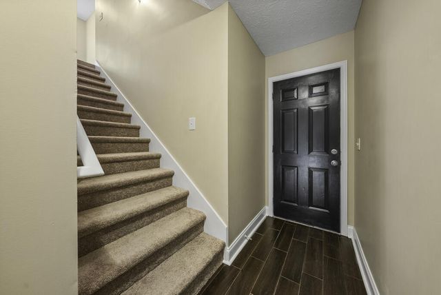667 Lake Harding Drive, Hamilton, GA 31811