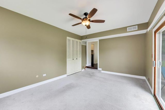 605 N Rohlwing Road, Palatine, IL 60074