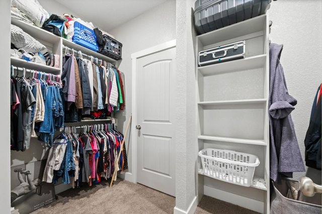 512 W 8th Ave, El Dorado, KS 67042