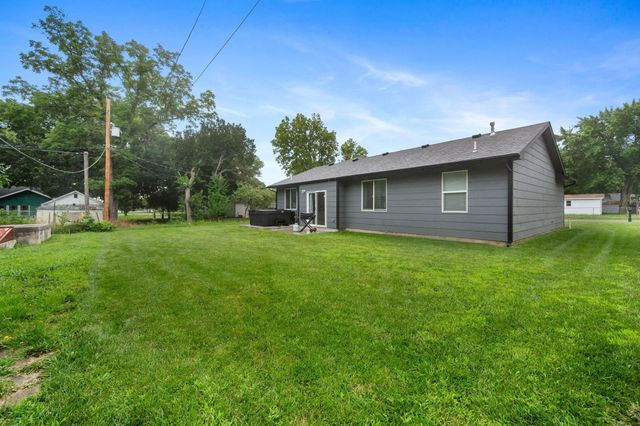 512 W 8th Ave, El Dorado, KS 67042