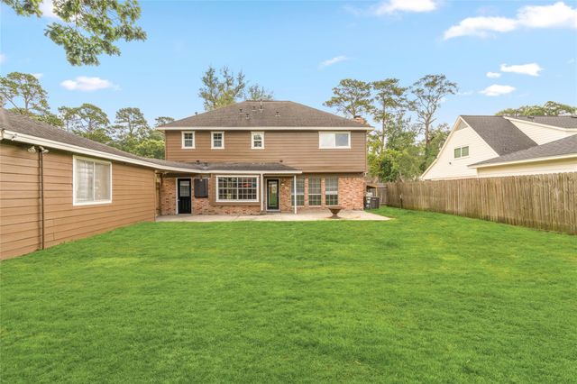 560 Landfall Lane, Conroe, TX 77302
