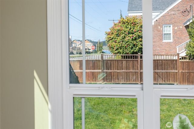 819 K Avenue, Anacortes, WA 98221