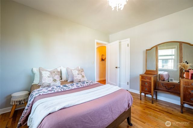 819 K Avenue, Anacortes, WA 98221