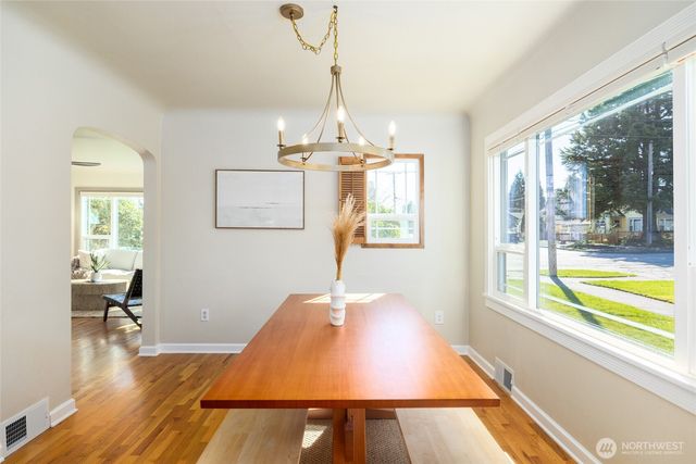 819 K Avenue, Anacortes, WA 98221