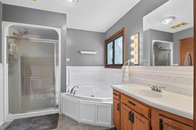8088 Able Street NE, Spring Lake Park, MN 55432
